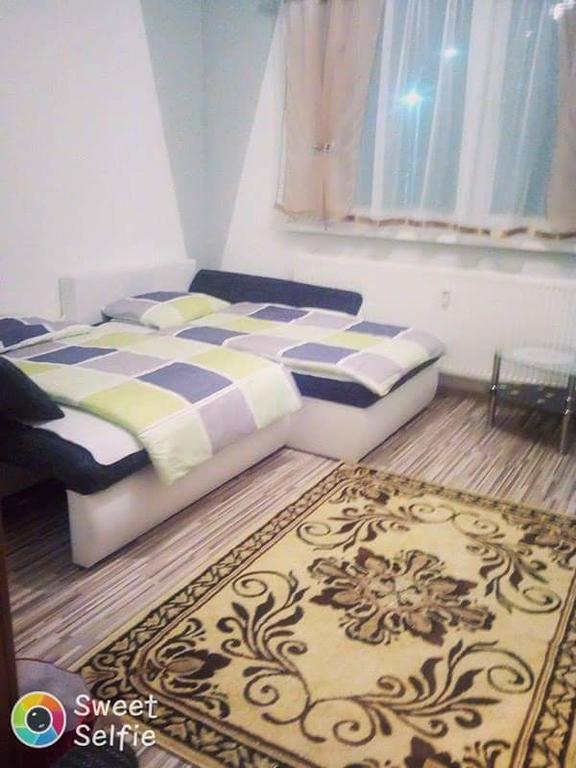 Apartman Нова-Лесна Экстерьер фото